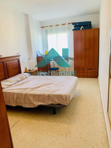 Foto d6df37b0-b916-48f2-b50b-6056b83a6f24. Apartamento  en venta en la plaza 8 de septiembre, ! en Cáceres