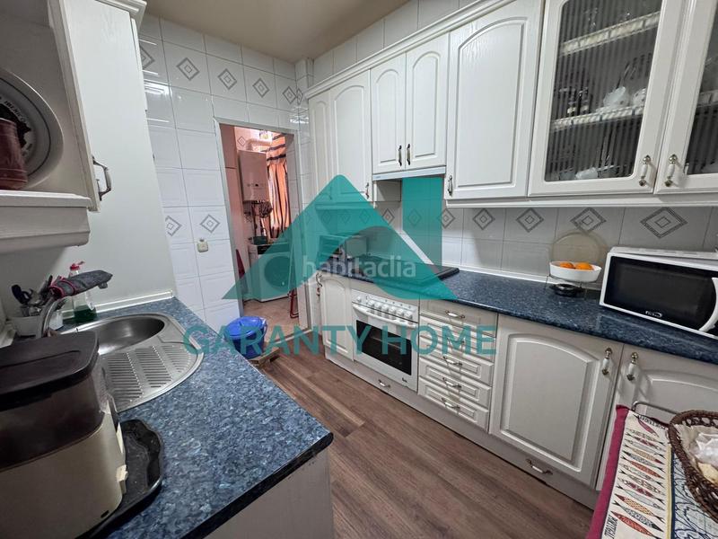 Foto c0a0aad9-ea38-4c5c-9b00-81aa58a79ea9. Appartamento con riscaldamento in Centro Cáceres