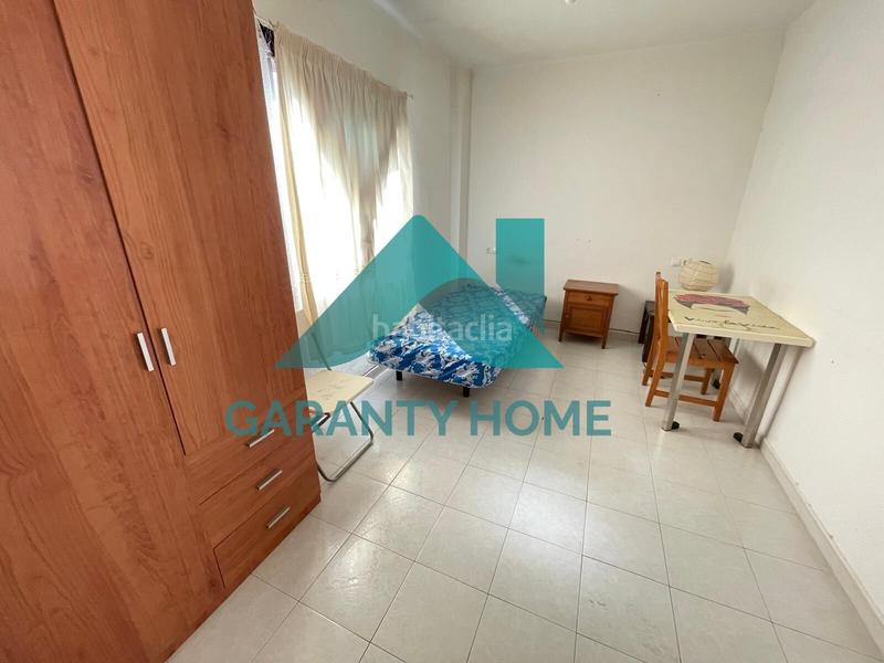 Foto ebc424e4-55f0-407d-a894-6bc21ae7bfc1. Piso amplia vivienda en pleno Centro en Centro Cáceres