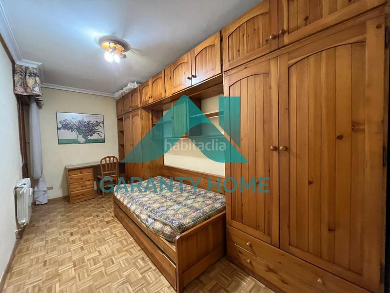 Foto fcf3a938-b652-4dcf-8a32-8a7f04c81e28. Location appartement avec chauffage parking dans Centro Cáceres