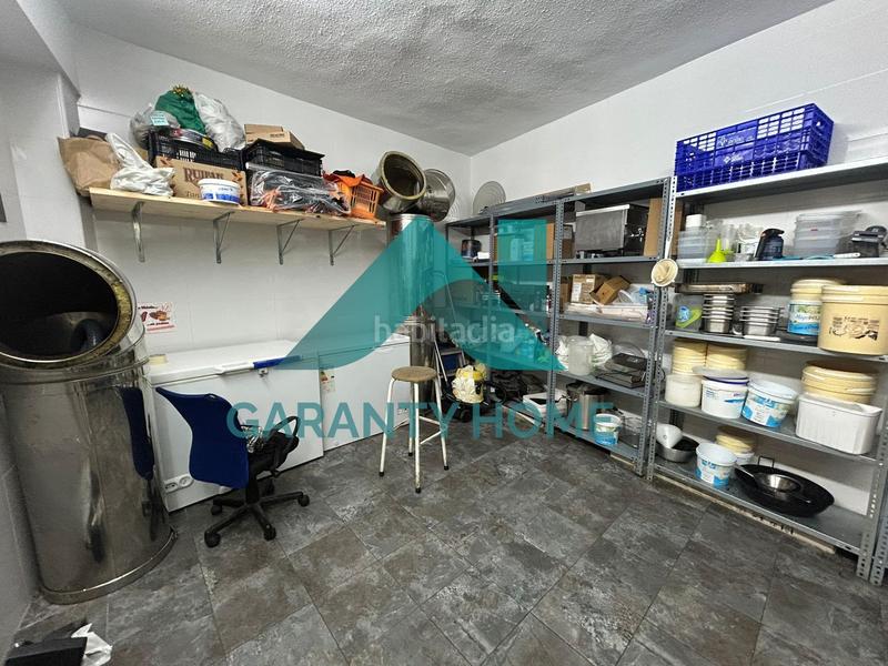 Foto 135d7d5b-dc8f-497c-b035-a32be6d0c6cd. Alquiler local comercial oportunidad! se traspasa o vende local de restauración en Cáceres