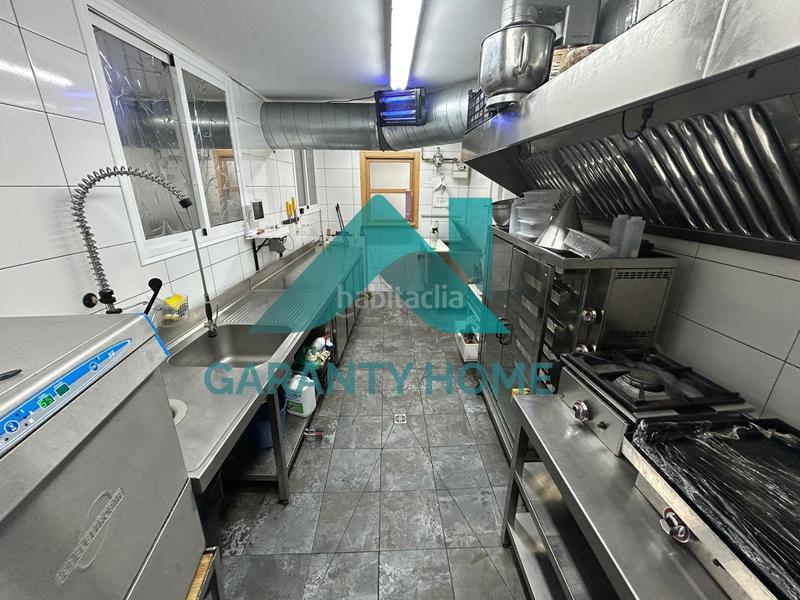 Foto 996f9340-4af9-4f4d-a91c-ee2d65a85118. Alquiler local comercial oportunidad! se traspasa o vende local de restauración en Cáceres