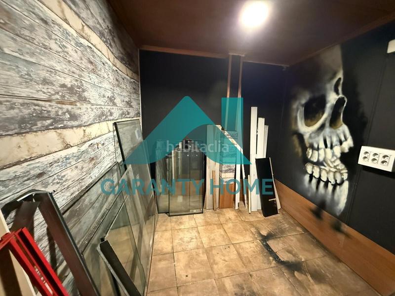 Foto e6fef744-4468-4cb3-ba29-620ef4e1b284. Alquiler local comercial se alquila local comercial en zona hernán cortés en Cáceres