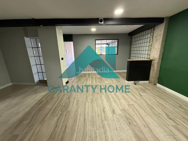 Foto f4928e1f-b2ac-48f9-9364-8d77aaa59246. Miete geschäftsraum in Casco Antiguo Cáceres