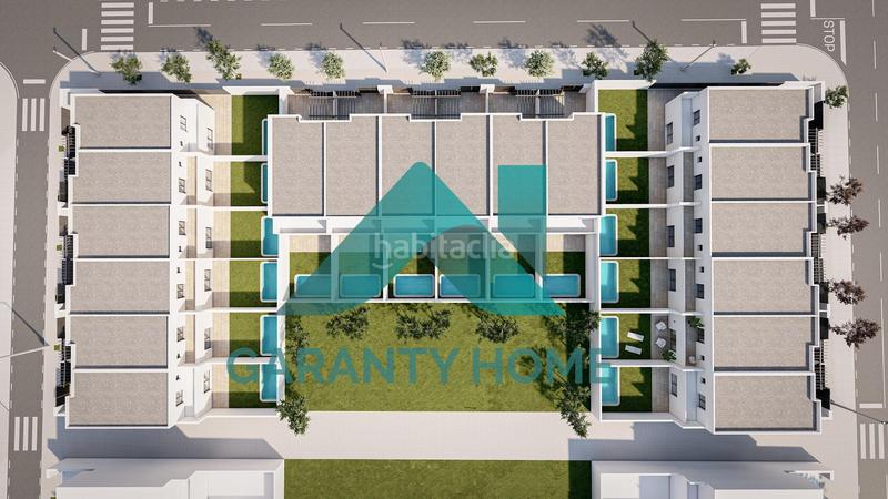 Foto 6dbdf095-5f47-477c-8dc7-a528b241a1e8. Casa a schiera con riscaldamento parcheggio piscina in Cáceres