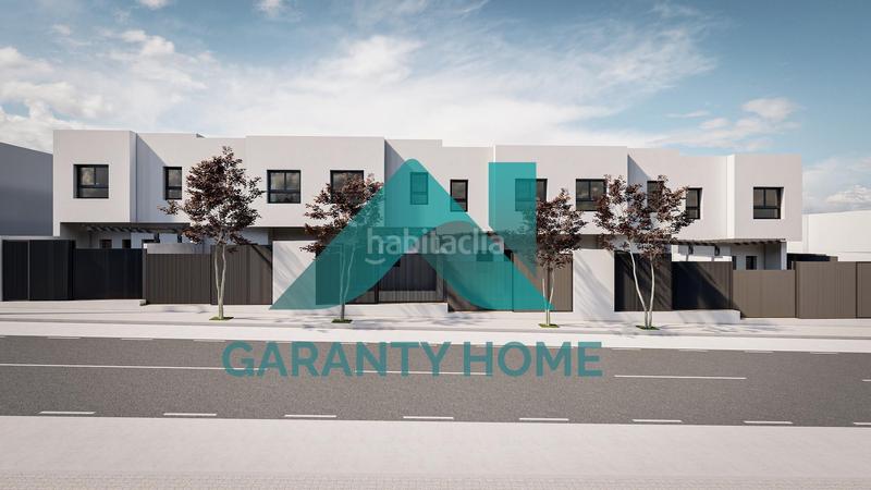 Foto 82dad7ef-6f81-4b8e-b275-adaa63f42c1c. Casa a schiera con riscaldamento parcheggio piscina in Cáceres