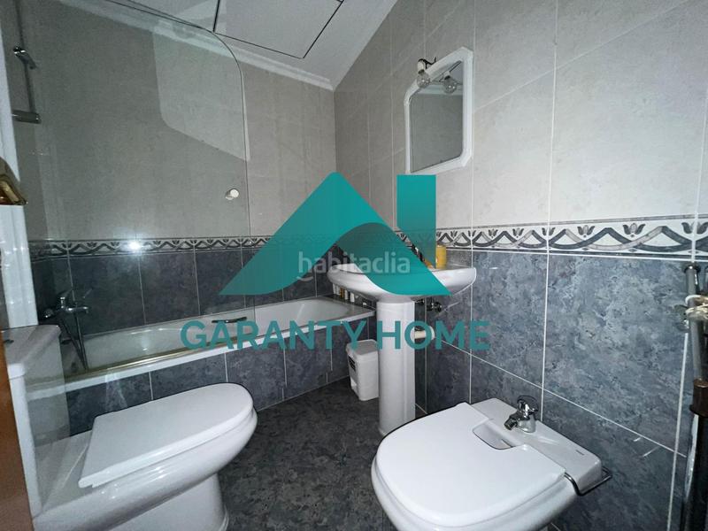 Foto 0cbb0fd0-1ccf-4237-9a06-83c8d2a287ce. Alquiler piso se alquila piso amplio en zona r66 en Cáceres