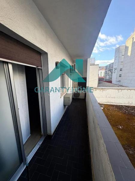 Foto f6b62feb-cd23-4295-be4c-8331d1396ada. Location bureau avec chauffage dans Casco Antiguo Cáceres