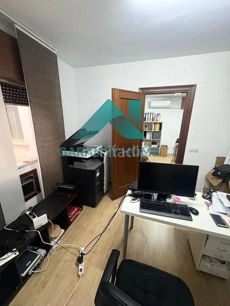 Foto 59955c51-3c47-46ee-82dd-a9b5d9e28c8f. Miete büro mit heizung in Casco Antiguo Cáceres