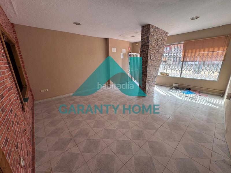 Foto d5ed2c3c-520a-40d4-8e60-046db2f92c81. Alquiler local comercial se alquila local comercial zona moctezuma en Cáceres