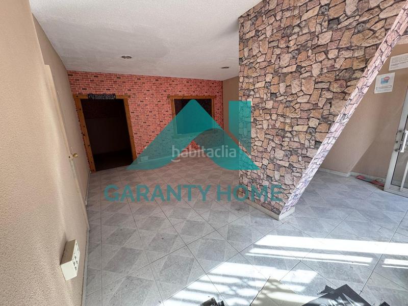 Foto b814a914-6a08-4d6c-854f-6b2a8d19bb03. Lloguer local comercial a Centro Cáceres