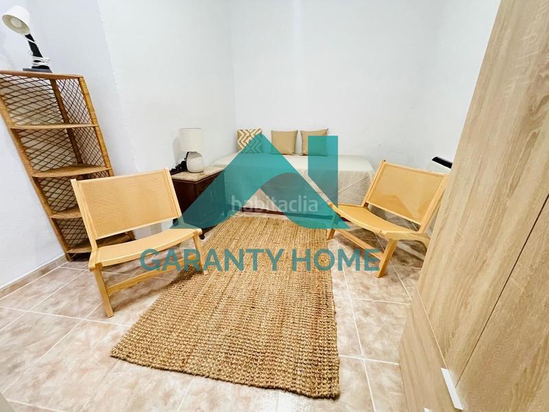 Foto fad54c48-650c-4df7-a59a-11a97916fb1a. Rent flat with heating in Casco Antiguo Cáceres