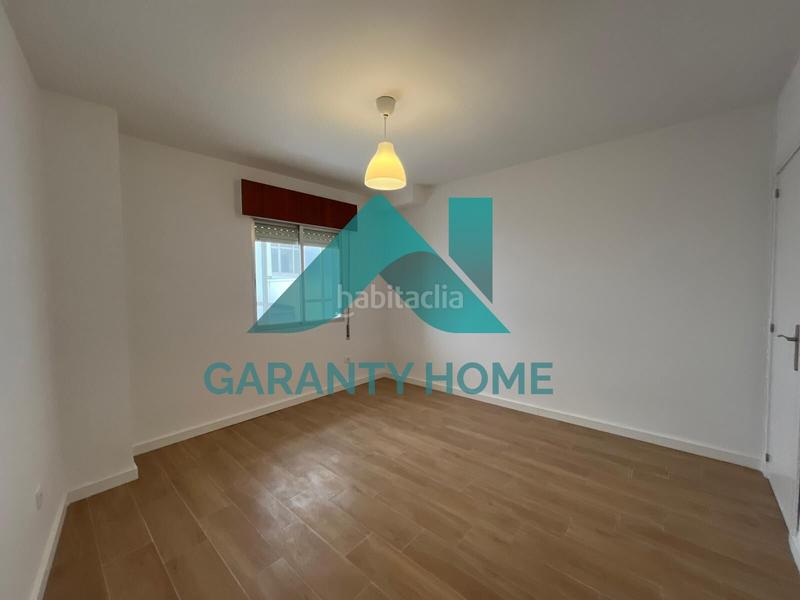 Foto e6ceefec-2a71-4e97-a0a2-29d56926776e. Location appartement avec parking dans Casco Antiguo Cáceres