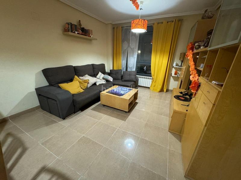 Foto ae6e8ae1-0313-4b4a-aff6-3626e3df86a3. Maison jumelée avec chauffage dans nuevo Cáceres Cáceres