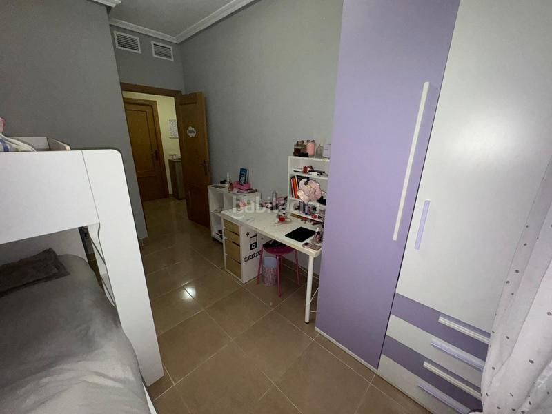 Foto f36928ee-b638-4fd9-8f26-97ace58e66f7. Maison jumelée avec chauffage dans nuevo Cáceres Cáceres