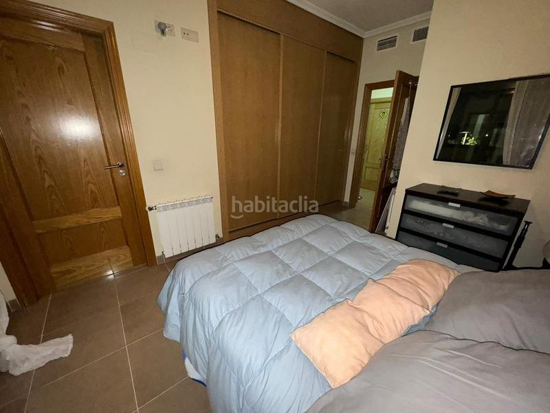 Foto fea051c7-d1af-4ca7-b48e-d8cb183cf9fe. Maison jumelée avec chauffage dans nuevo Cáceres Cáceres