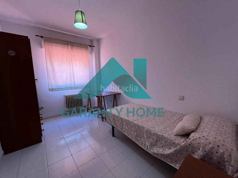 Foto 5b6a9e14-1fbf-4455-b804-7143ec9dbb40. Pis amb calefacció aparcament a Casco Antiguo Cáceres