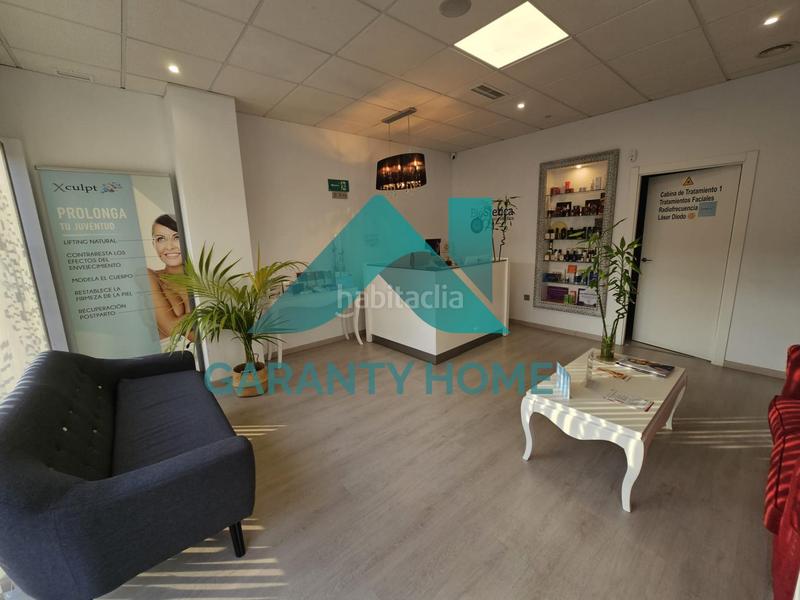 Foto a2186a6b-ef21-4cab-9a96-dcdfabb8e8a9. Alquiler local comercial se alquila local comercial reformado en zona eroski listo para entrar en Cáceres