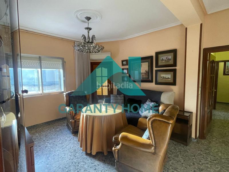 Foto ed90ca8e-2166-43f7-b619-82910cf09d92. Alquiler piso  cerca de la cruz de los caídos ideal estudiantestrabajadores en Cáceres