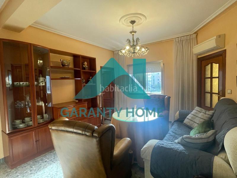Foto c50a5ead-43f5-4bb0-9462-4e5e0a177881. Location appartement dans Centro Cáceres