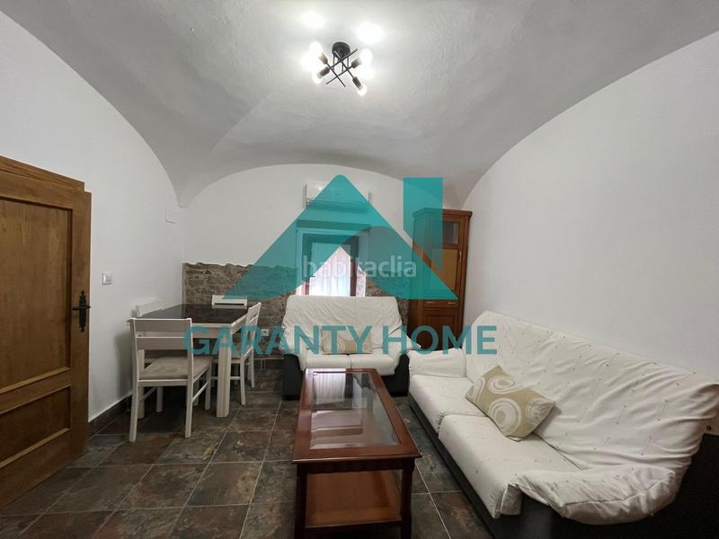Foto a7b6ddad-b5be-4be0-9398-51a2fad8a516. Affitto piccolo appartamento in Casco Antiguo Cáceres
