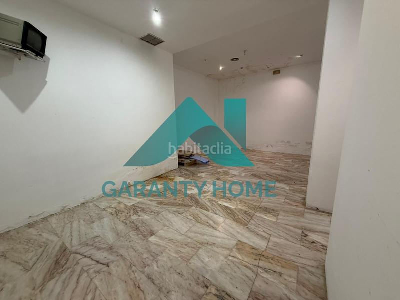 Foto 7c9ddd8f-3538-479f-9dd2-7c21f19bb269. Alquiler local comercial se alquila local comercial en antonio hurtado! en Cáceres