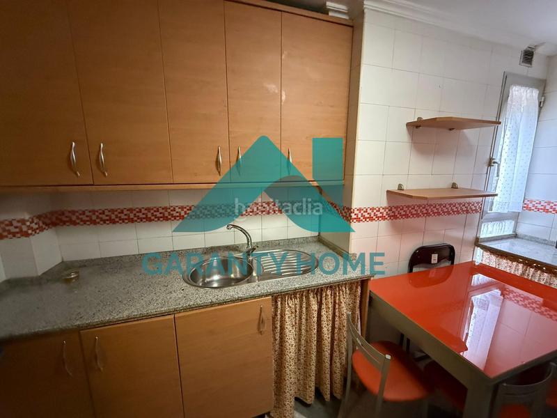 Foto 7bb066e1-b8b9-44e0-a9a7-81c4e8f5fd18. Location appartement avec chauffage dans Casco Antiguo Cáceres