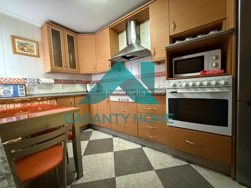 Foto 2566624d-d14f-43c9-b719-358099ebe087. Rent flat with heating in Casco Antiguo Cáceres