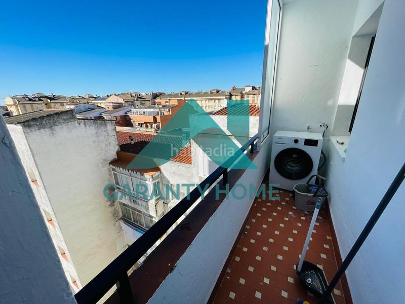Foto 107b8453-da7c-4606-9b0f-a294d90cd8a5. Alquiler apartamento  en alquiler Centro en Cáceres