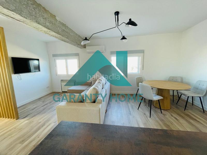 Foto bdbd8781-259a-4e00-8954-78e1040c9db2. Alquiler apartamento  en alquiler Centro en Cáceres