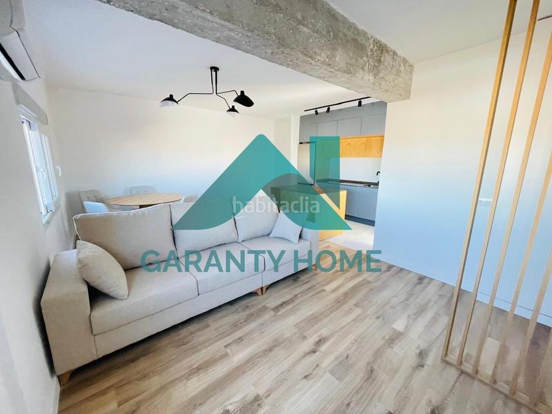 Foto c99b2d08-106f-40e6-a7c4-4a8424c28df0. Location appartement avec chauffage dans Centro Cáceres