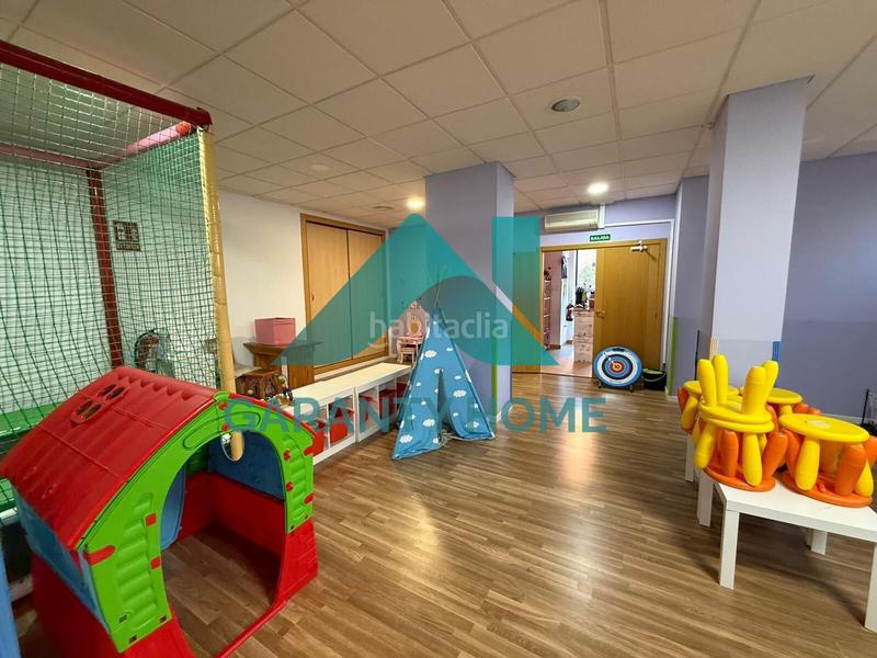 Foto 02675650-d795-46a1-b453-3770e801f535. Affitto locale commerciale in Centro Cáceres