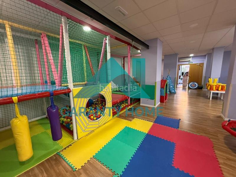 Foto eb540c4e-6bcd-4639-8c3a-cd5ec98b2d4a. Lloguer local comercial a Centro Cáceres