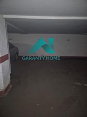 Location Parking voiture à Ruta de la Plata. Se alquila plaza de garaje en avda virgen de guadalupe centro de