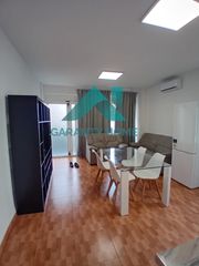 Location Appartement à Casco Antiguo. Se alquila estudio en pleno centro