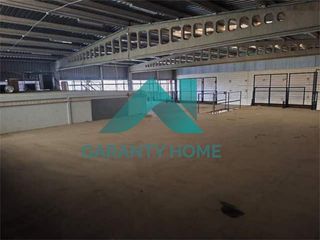 Rent Industrial building in Ruta de la Plata. Se alquila gran nave industrial en las capellanías