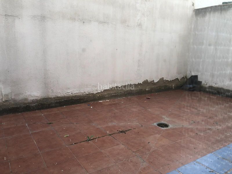 Foto c24f0331-d4a6-41cd-b1b6-9508e27ba0c5. Local comercial a Centro Cáceres