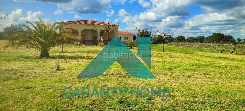 Foto ff5d117d-83f3-4647-be1b-621788546e9d. Finca rústica a Alcuéscar