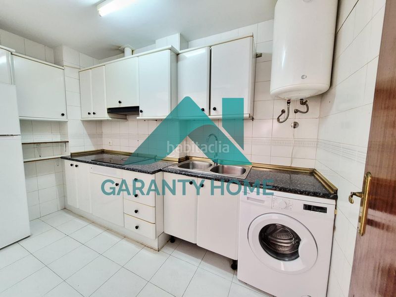 Foto 70a4d743-31e0-4093-8bce-c78ef46ba394. Pis a Centro Cáceres