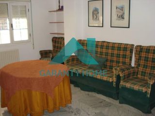 Location Appartement à Centro. Se alquila piso céntrico en zona cánovas