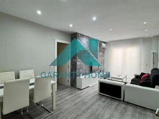 Lloguer Pis a Centro. Se alquila piso reformado en zona moctezuma