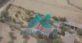 Chalet à Casas de Don Antonio. Finca rústica con gran potencial turístico!