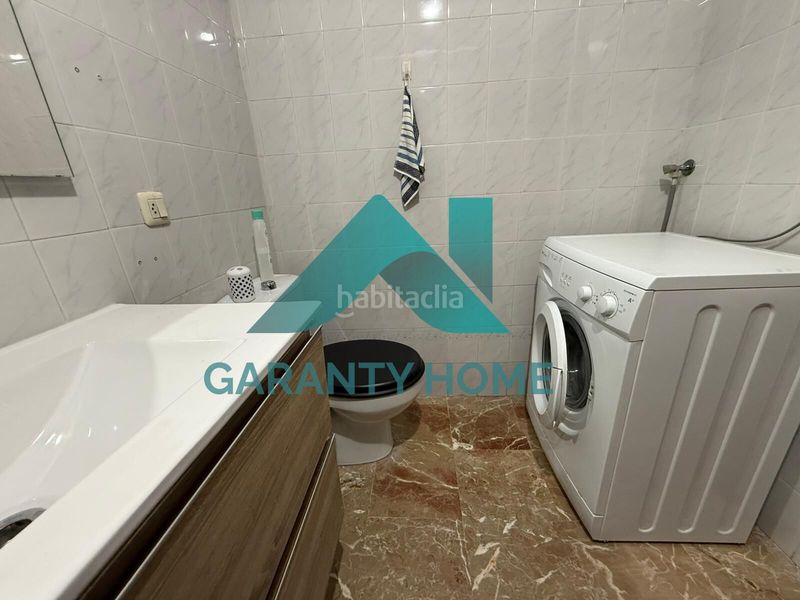 Foto 9ab330d3-3c44-464e-856d-3bc997bcce25. Apartament amb aparcament a Casco Antiguo Cáceres