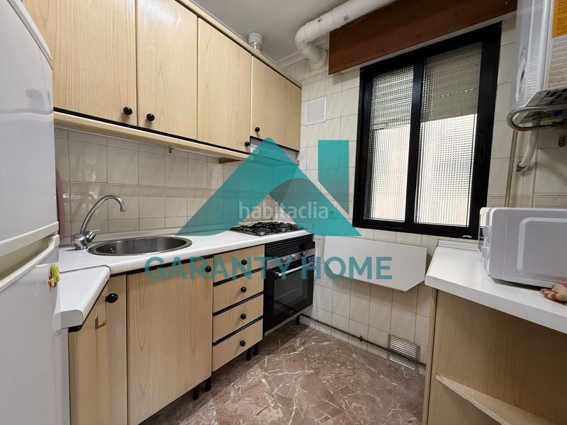 Foto b68369c1-fbe9-4530-8b1d-59e20716b6da. Apartament amb aparcament a Casco Antiguo Cáceres