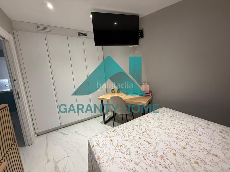 Foto f5271f55-481e-421a-8db9-d94f4cd2ddb6. Apartament amb calefacció a Centro Cáceres
