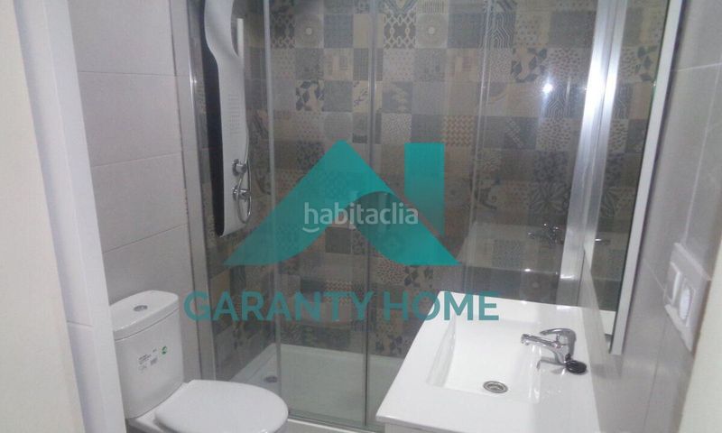 Foto 84ca92a3-c3d4-4cd3-896e-60718fa2f1e4. Apartament amb calefacció a Casco Antiguo Cáceres
