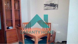 Affitto Appartamento in Casco Antiguo. Se alquila piso para estudiantes en zona colón!