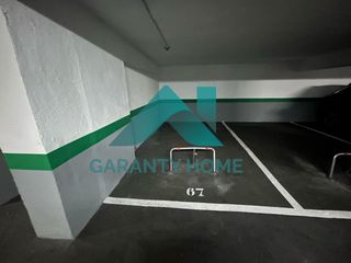 Aparcament cotxe a Centro. Se vende plaza de garaje en zona gil cordero, cáceres