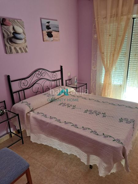 Foto af22fd00-5084-4c8b-82f7-30cad5d8307a. Casa amb aparcament a Trujillo