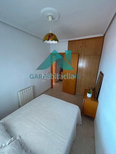 Foto 44217410-045c-4361-9ed2-3de7507198e3. Apartament amb aparcament a Casco Antiguo Cáceres